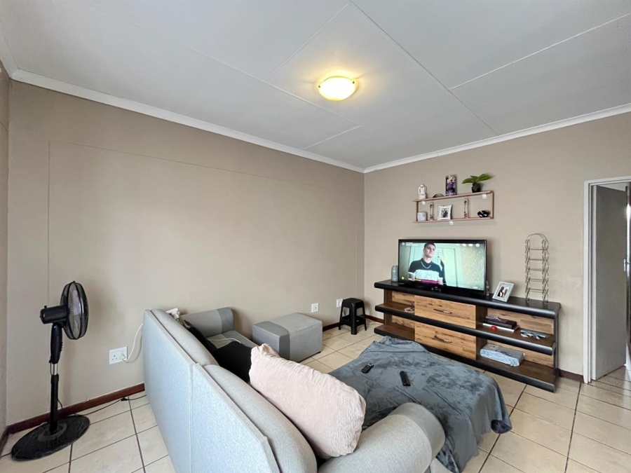2 Bedroom Property for Sale in Die Bult North West